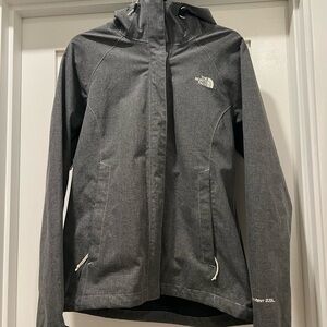 The north face women’s rain/wind jacket